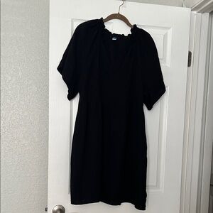Old Navy Black Ruffled Neck Short Sleeve Top